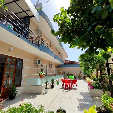 Hotel Vila Flowers Wlora Zewnętrze zdjęcie