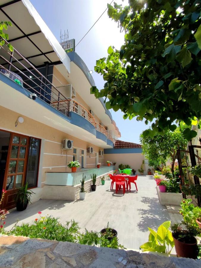 Hotel Vila Flowers Wlora Zewnętrze zdjęcie
