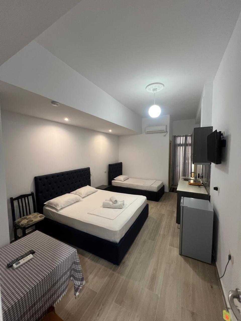 Hotel Vila Flowers Wlora Pokój zdjęcie